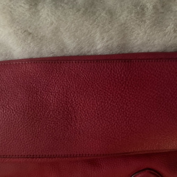 LUXURY 🔥☄️🔥Marc Jacobs Cherry Red Tote Bag Perfect for the Holidays! - Picture 8 of 10